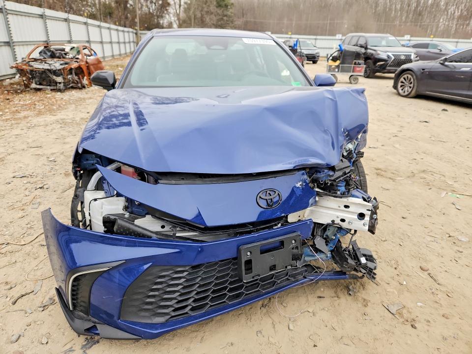 2025 Toyota Camry xse