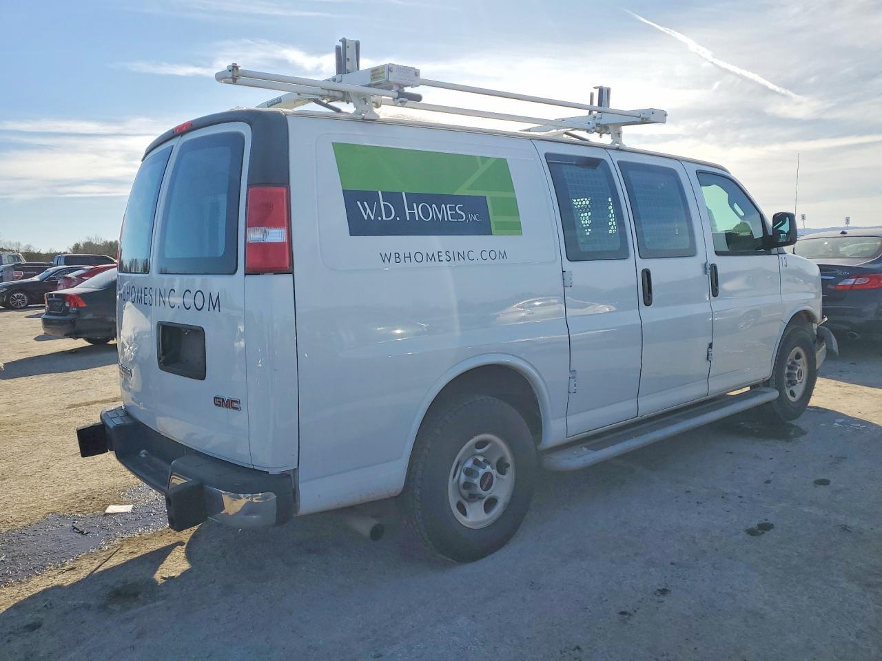 2018 GMC Savana 2500 Utility / Service Van