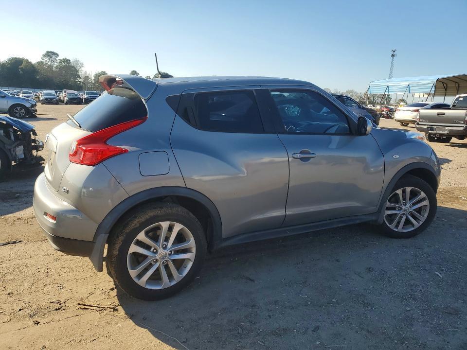 2011 Nissan Juke s