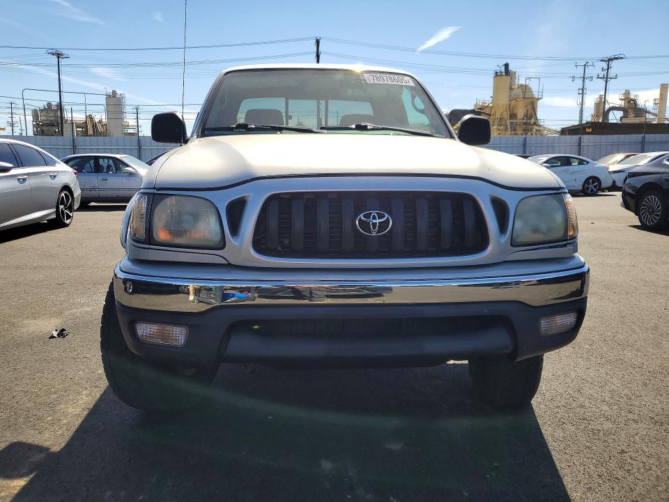 2004 Toyota Tacoma Xtracab