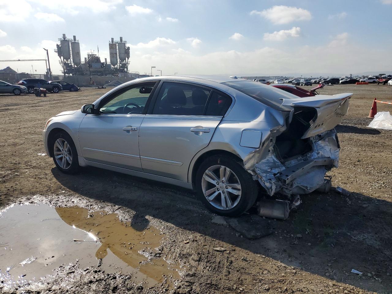 2012 Nissan Altima 3.5 sr