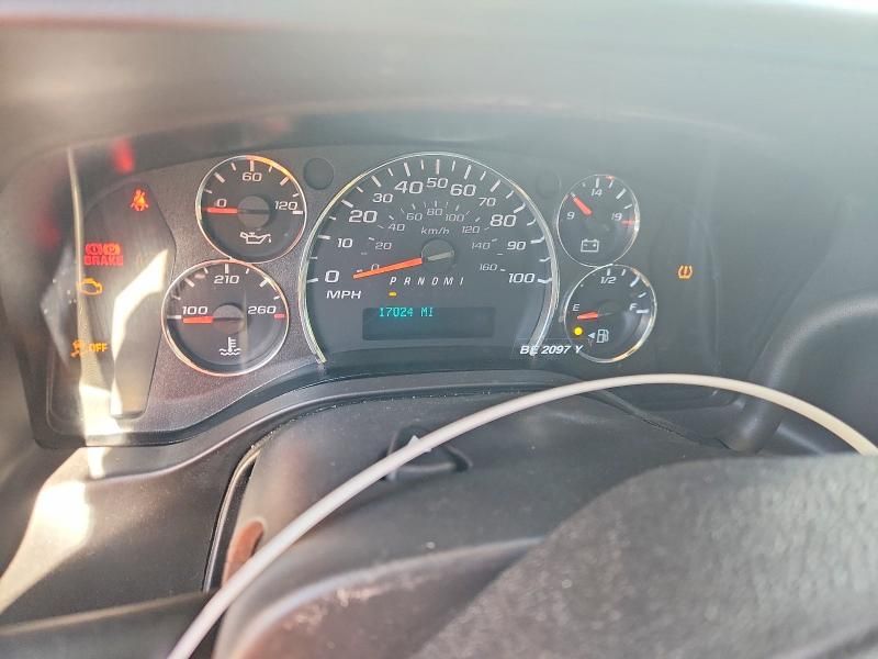 2024 GMC Savana 2500 Cargo Delivery van