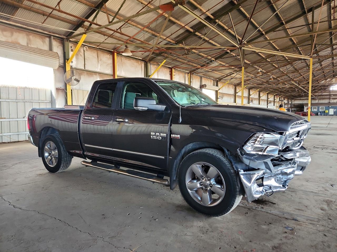 2017 Dodge Ram 1500 slt