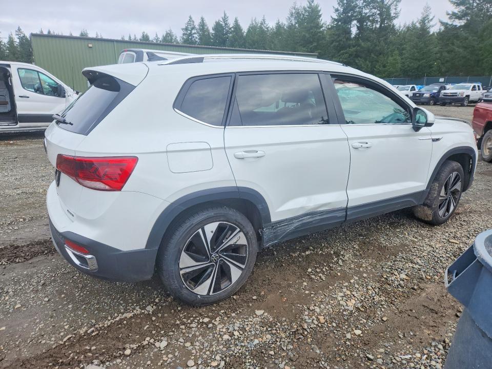 2024 Volkswagen Taos se