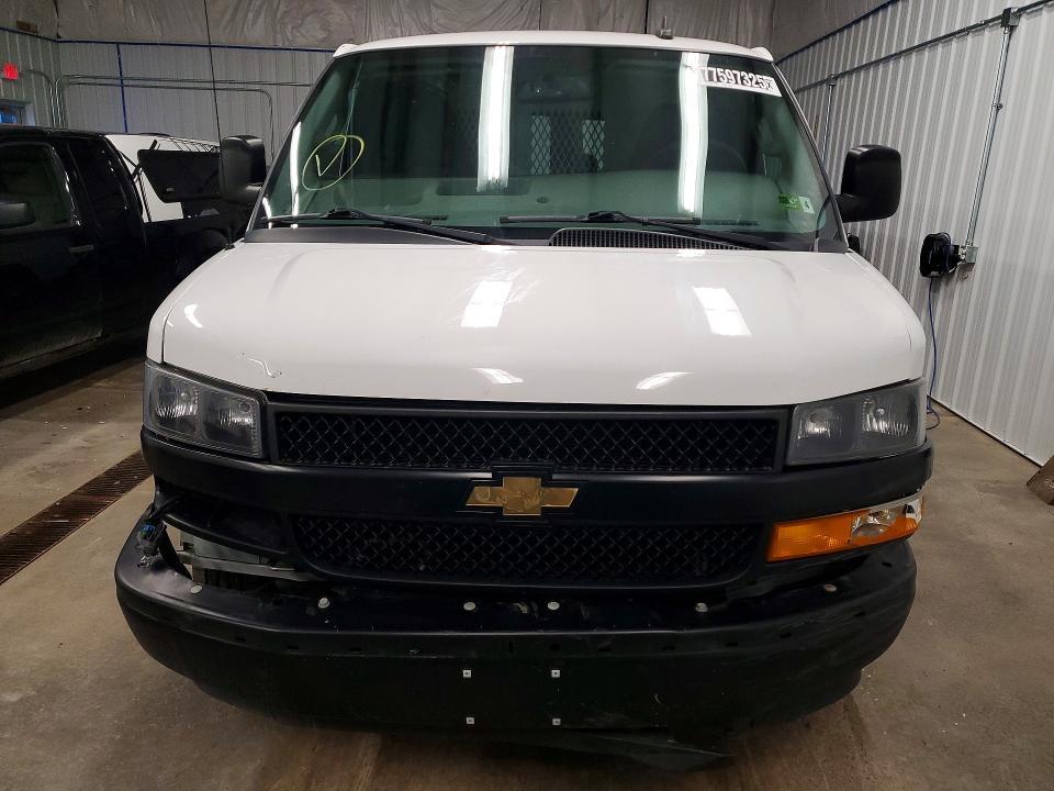 2021 Chevrolet Express 2500 Cargo Delivery van