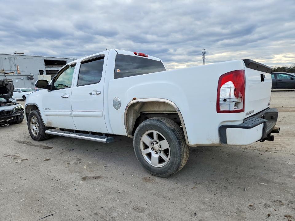 2007 GMC New Sierra Denali