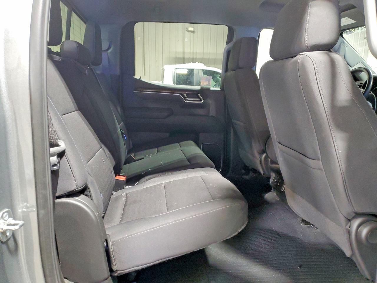 2025 Chevrolet Silverado K1500 LT