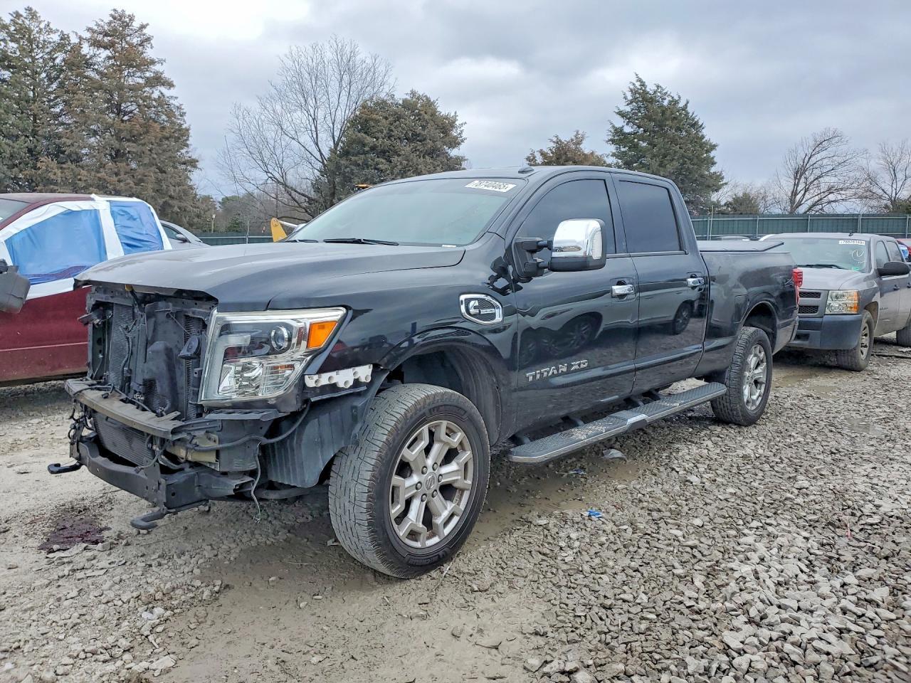 2016 Nissan Titan XD SL