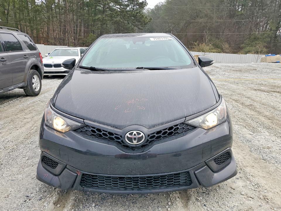 2017 Toyota Corolla im Base