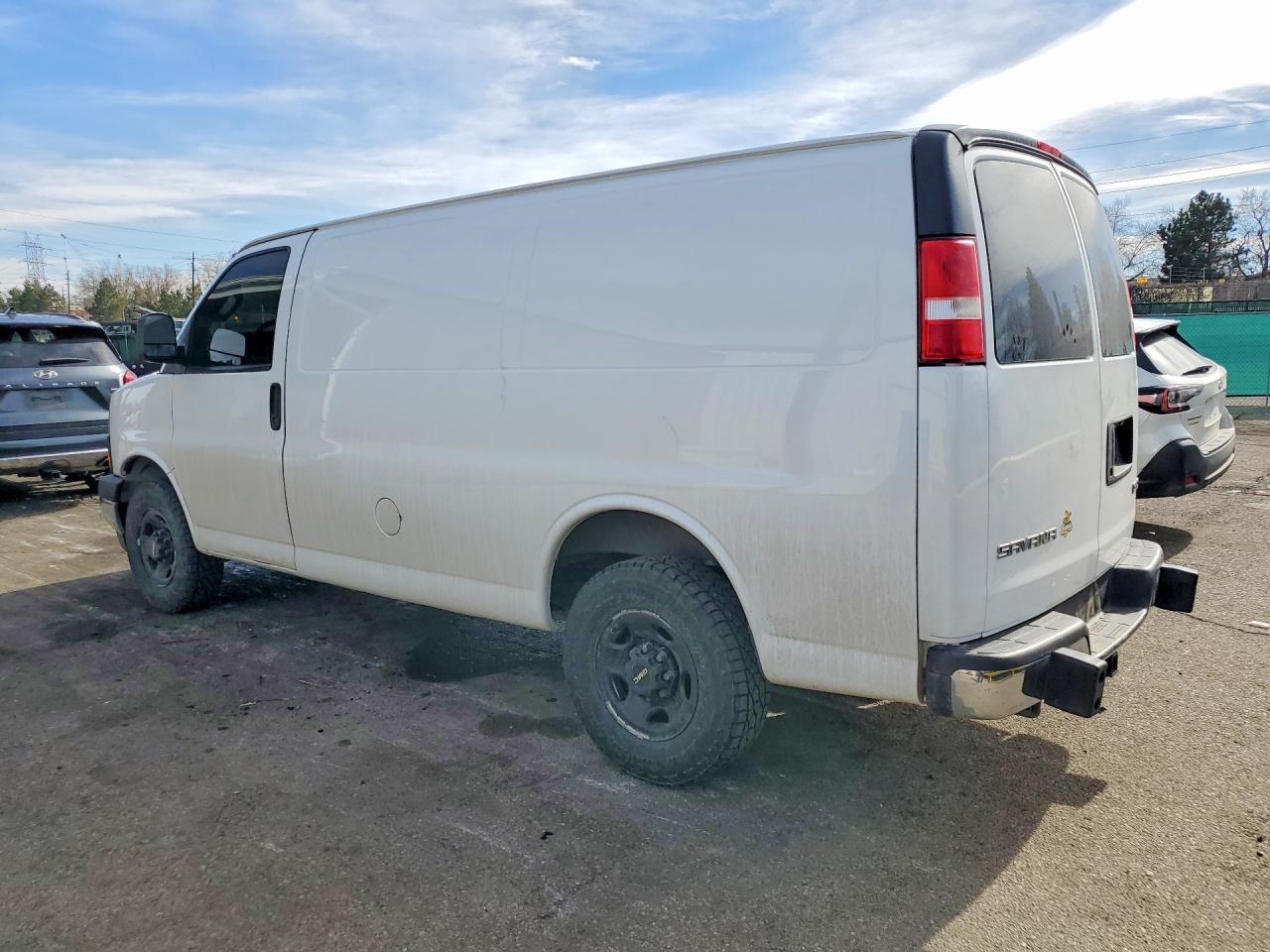2017 GMC Savana G2500
