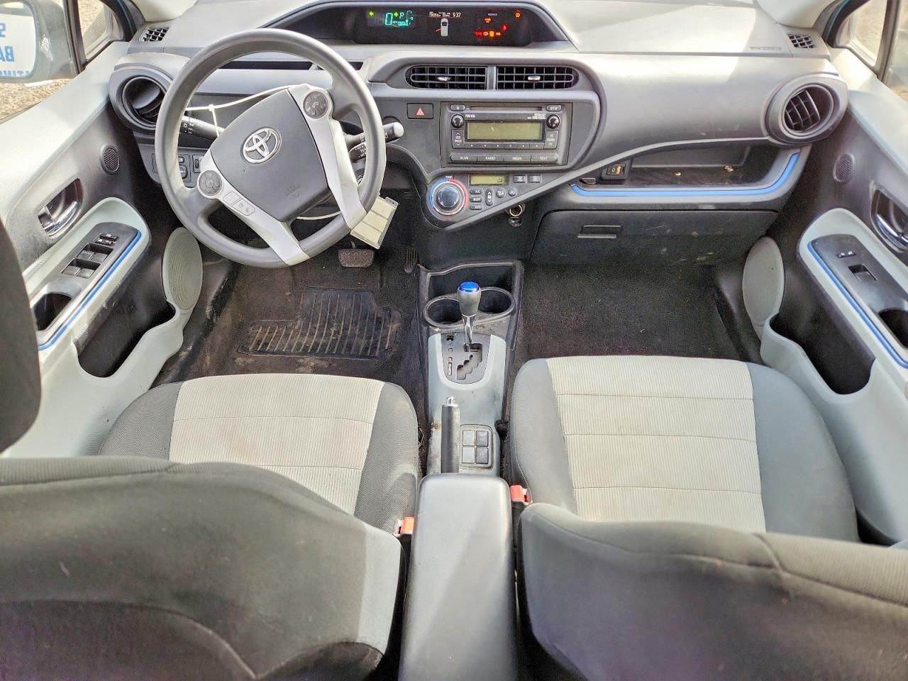 2013 Toyota Prius c