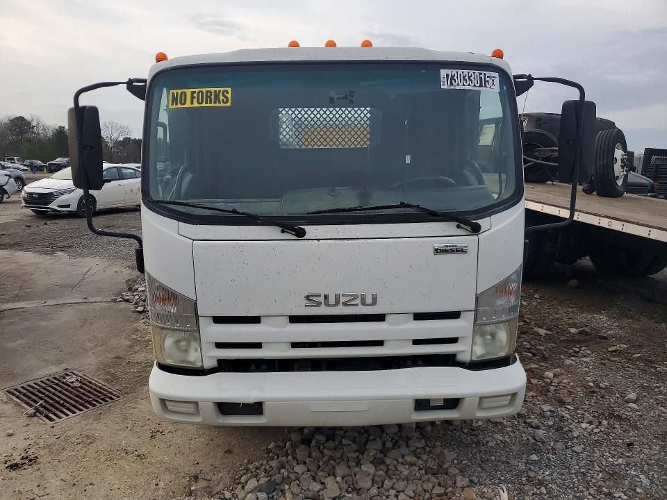 2015 Isuzu NRR Flatbed Truck