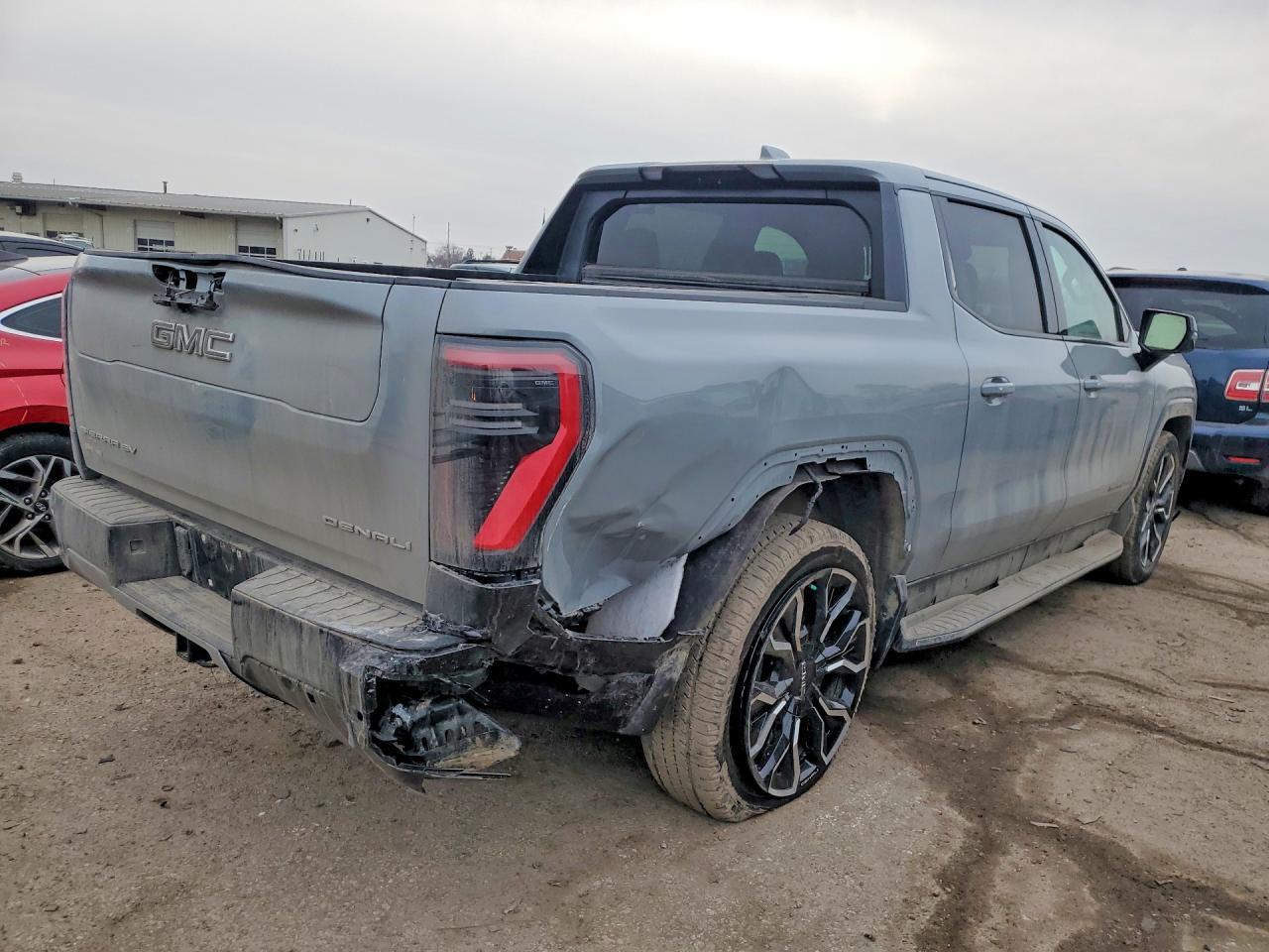 2024 GMC Sierra Denali