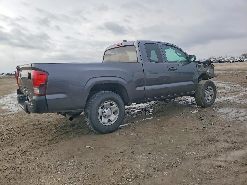 2022 Toyota Tacoma Access cab