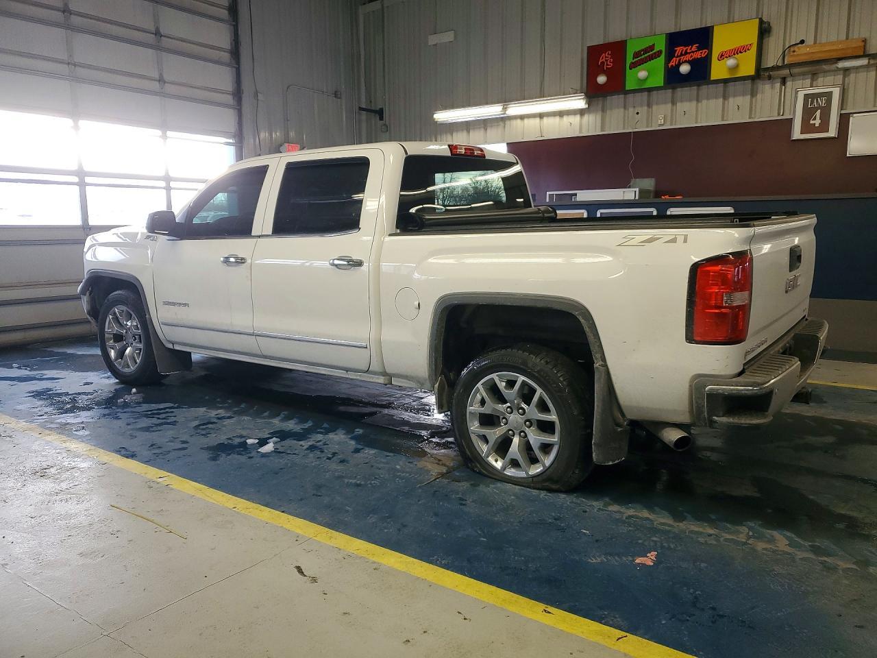 2014 GMC Sierra K1500 slt