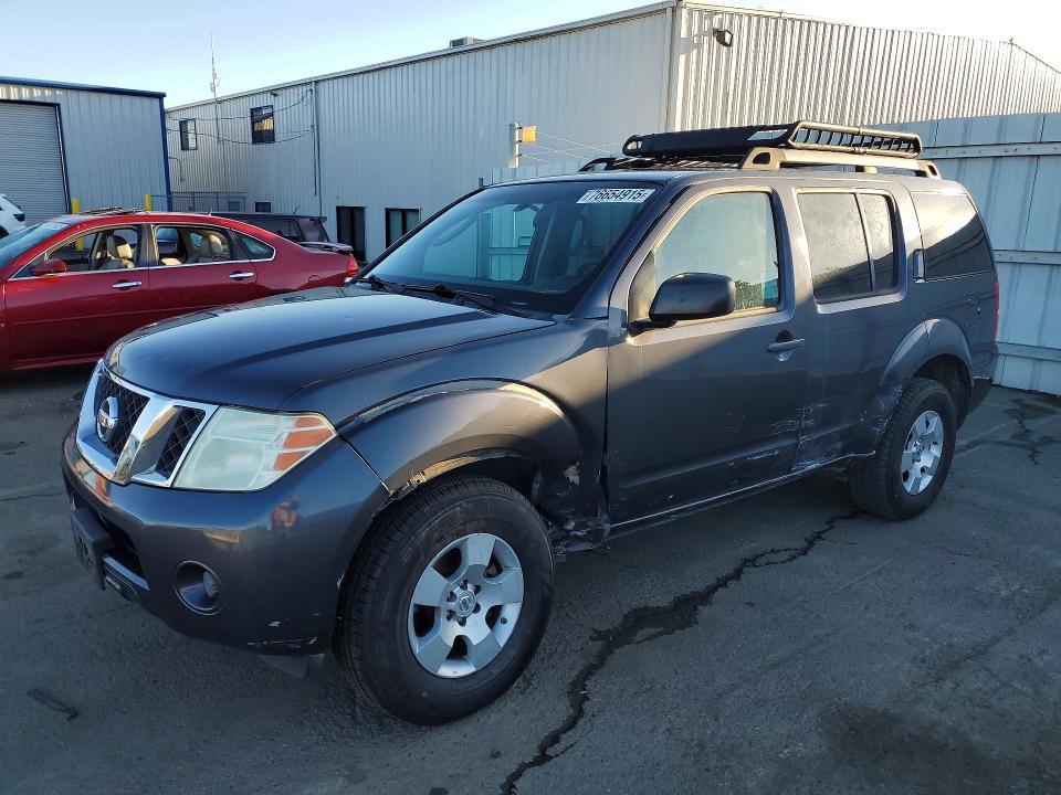 2012 Nissan Pathfinder s