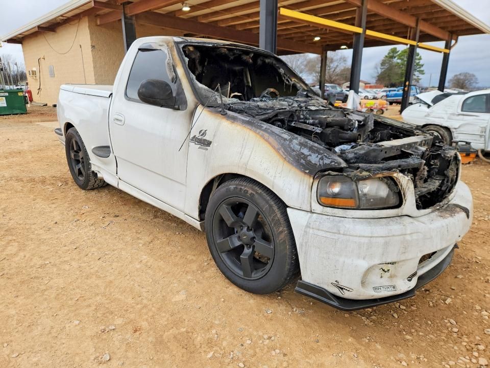 2000 Ford F150 svt Lightning