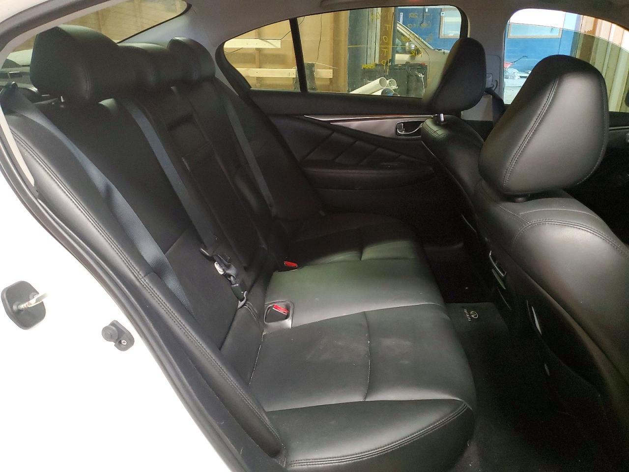 2016 Infinity Q50 Premium