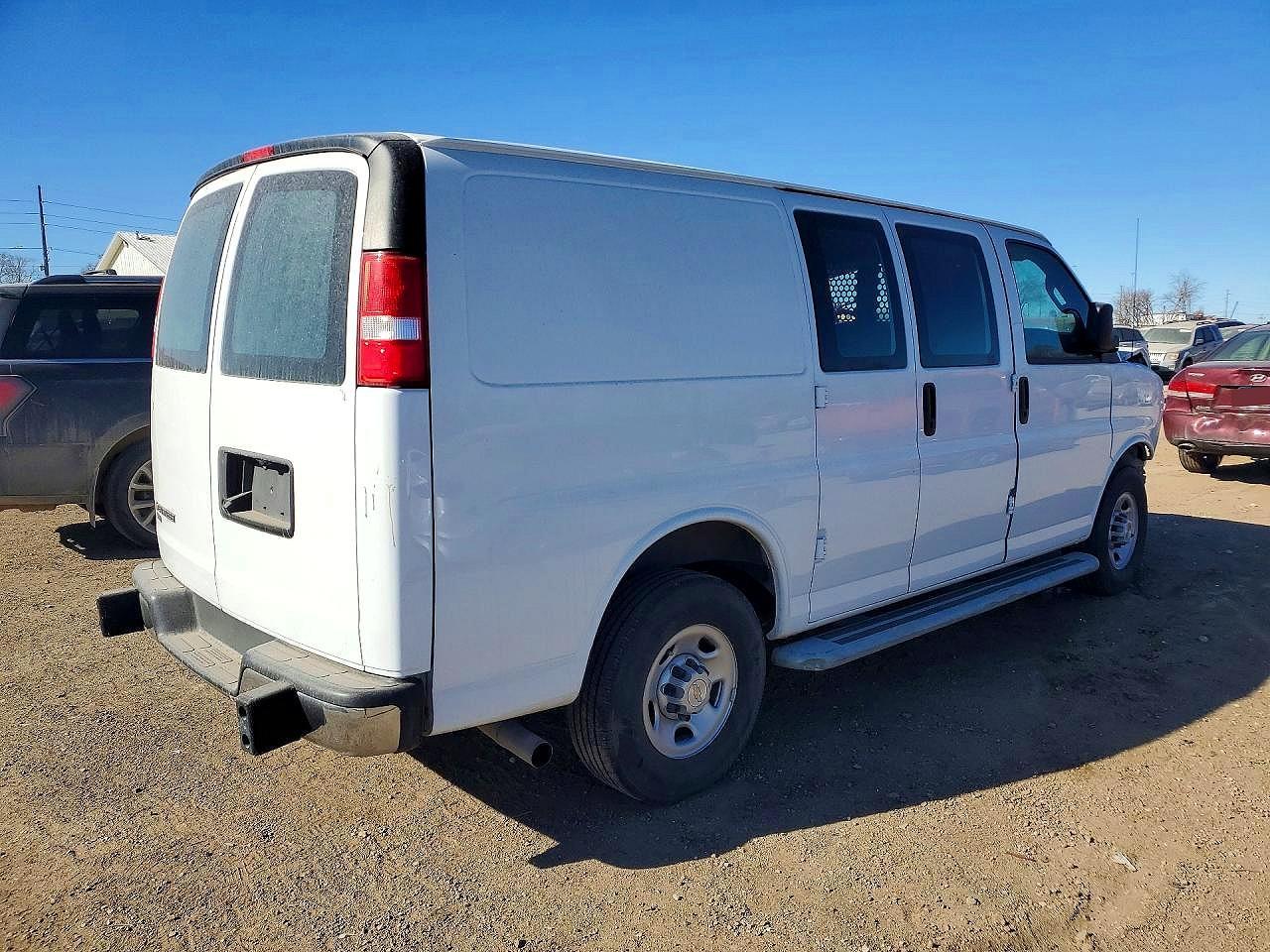 2023 Chevrolet Express G2500