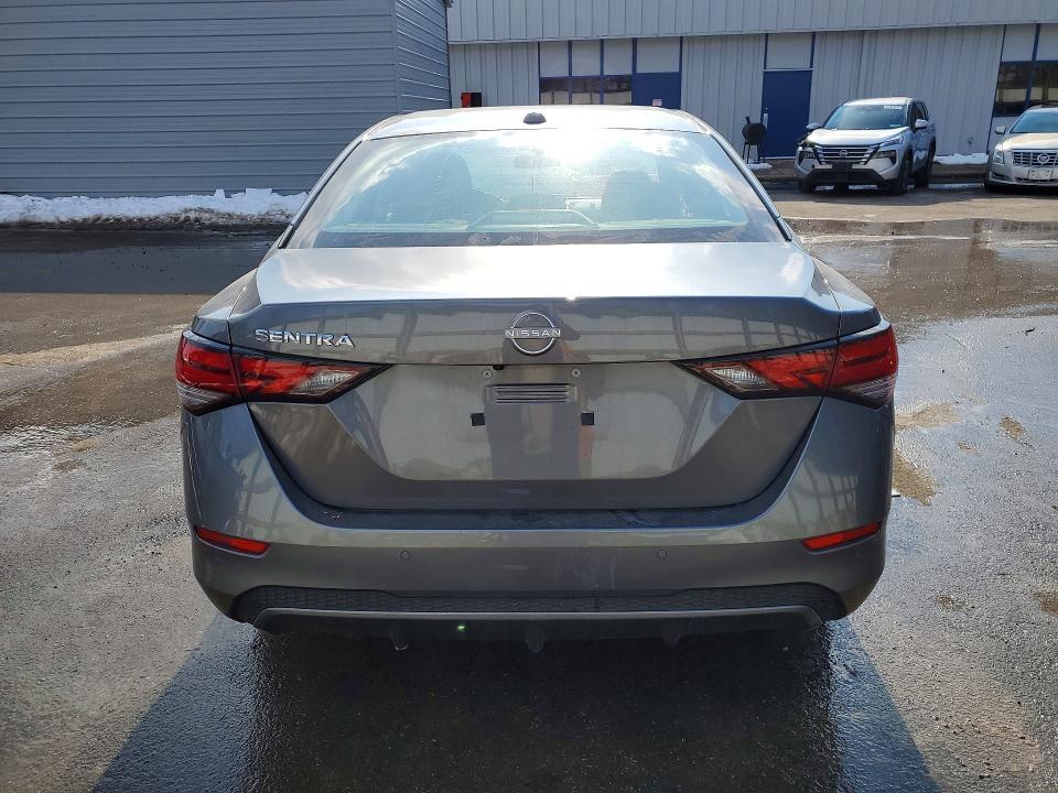 2025 Nissan Sentra sv