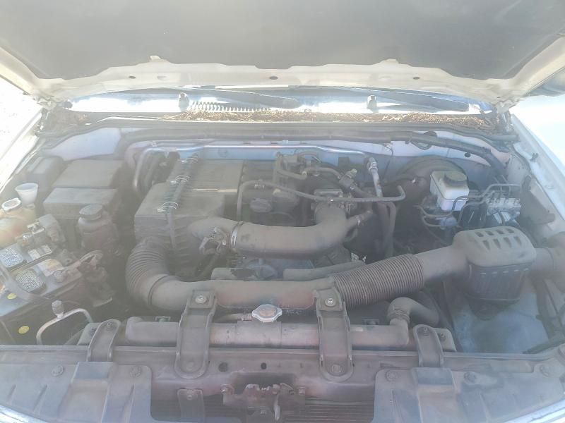 2013 Nissan Frontier s