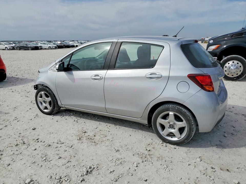 2015 Toyota Yaris 5-door le