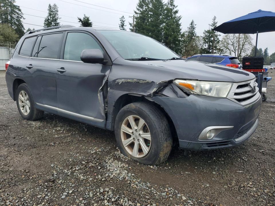 2012 Toyota Highlander se