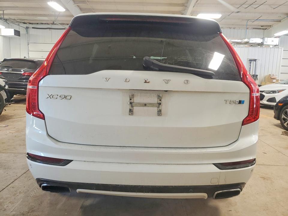 2019 Volvo Xc90 T5 R-design