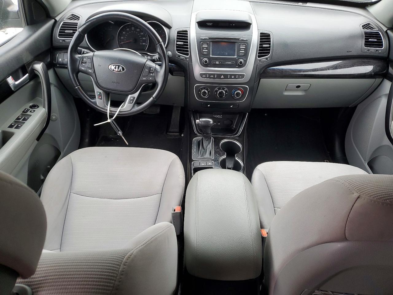 2014 KIA Sorento lx