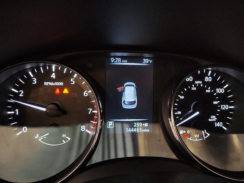 2017 Nissan Rogue sv