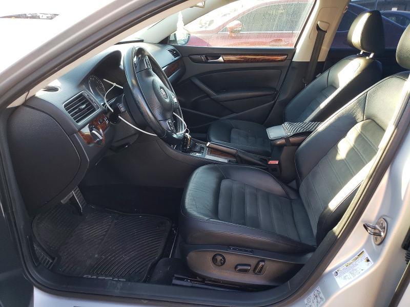 2012 Volkswagen Passat sel