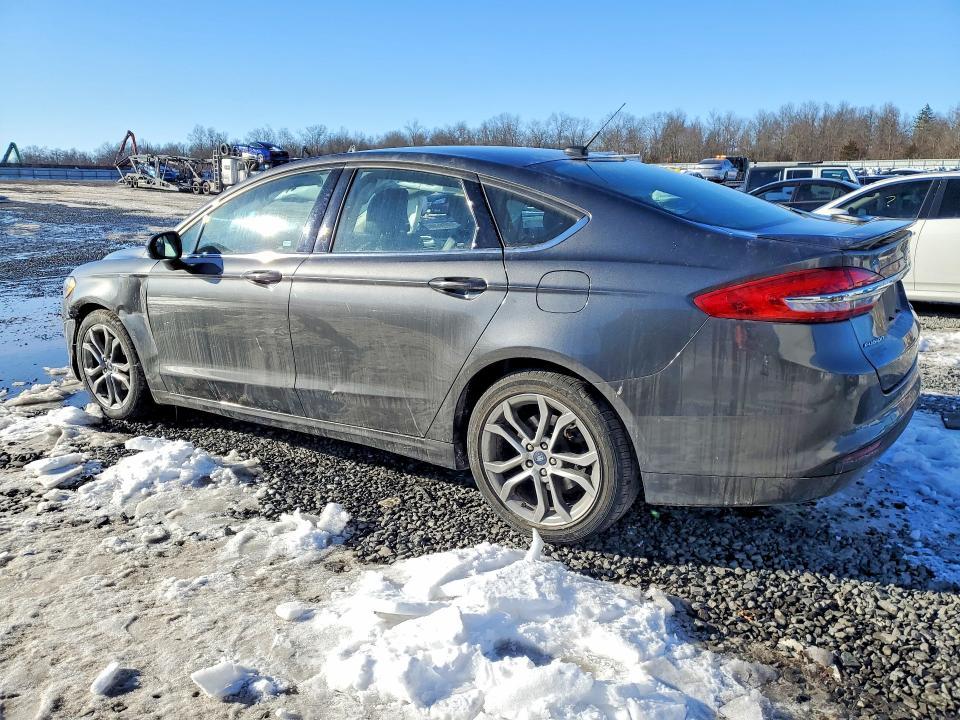 2017 Ford Fusion se