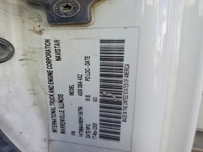 2009 International 4300 BOX Truck