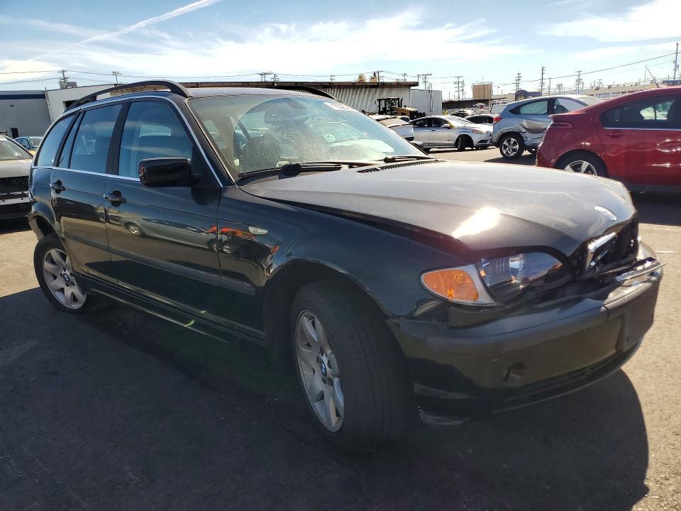 2003 BMW 325 xit
