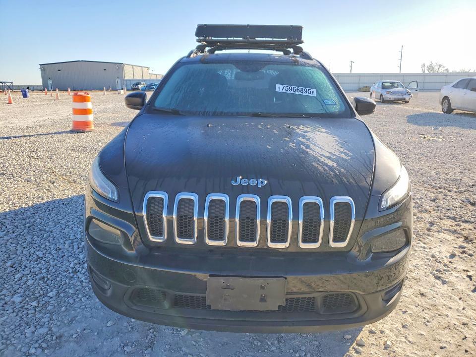 2016 Jeep Cherokee Sport