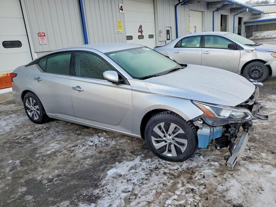 2019 Nissan Altima s