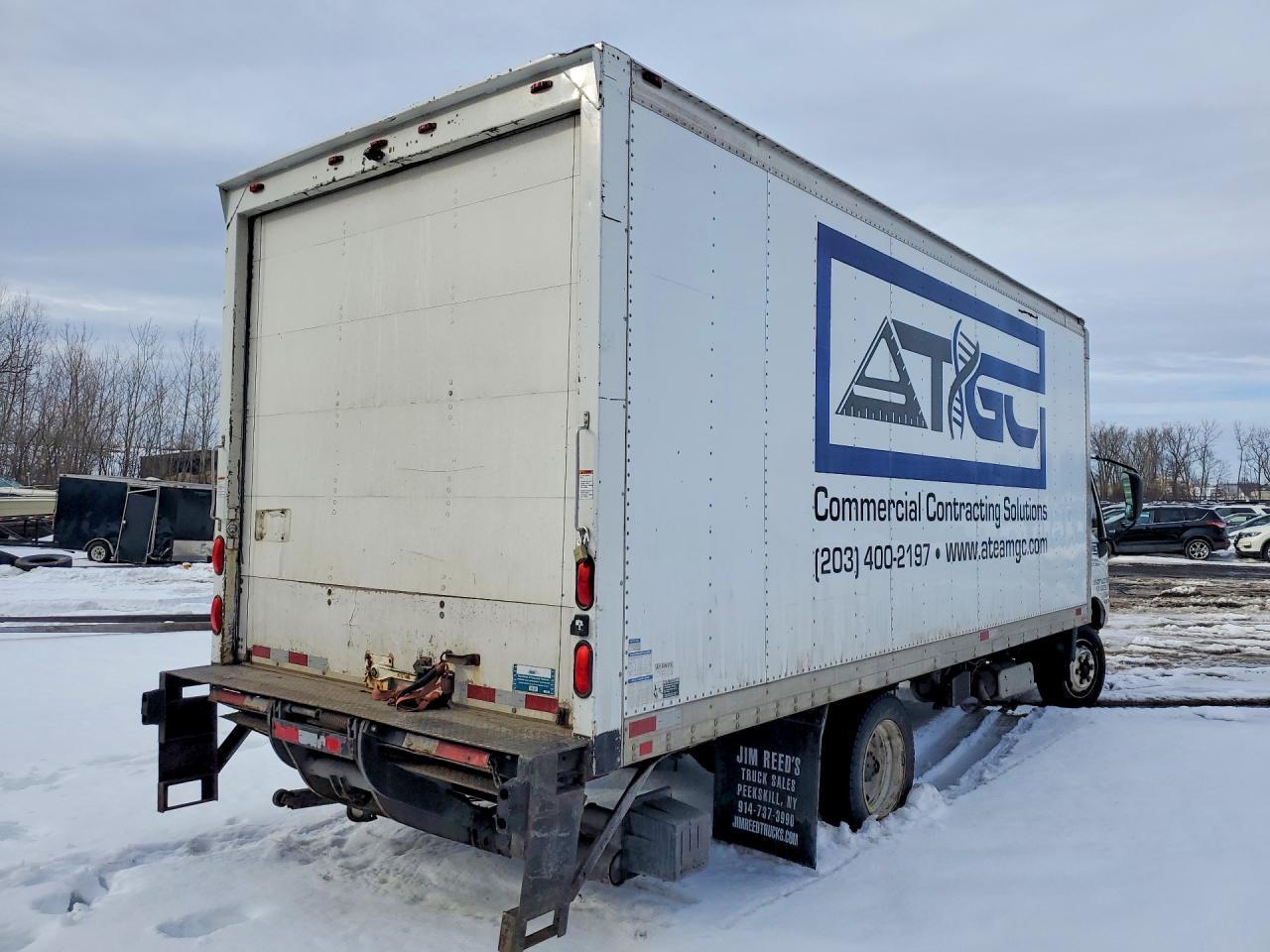 2015 Hino 195 BOX Truck