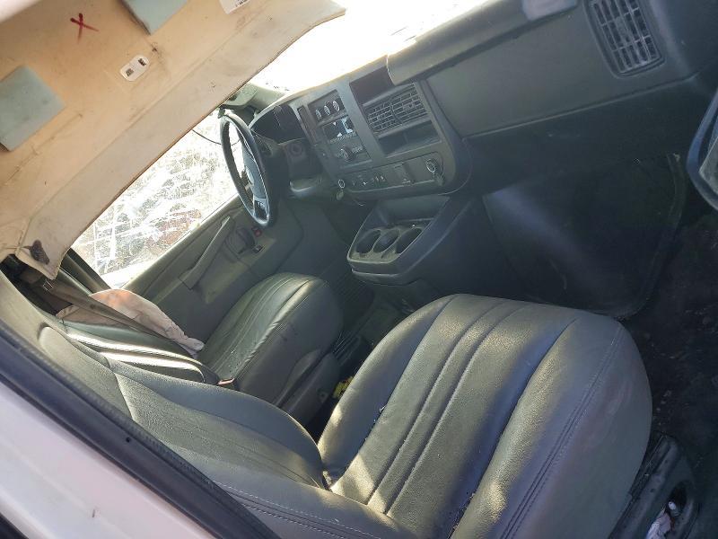 2023 Chevrolet Express G2500