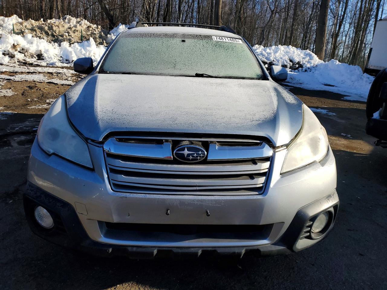 2013 Subaru Outback 2.5i Premium