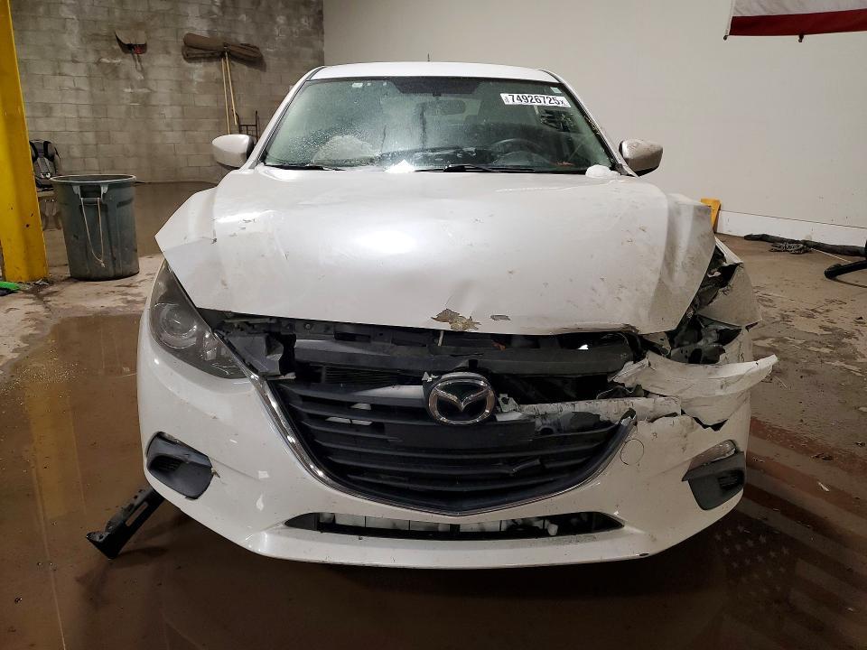 2015 Mazda 3 Sport