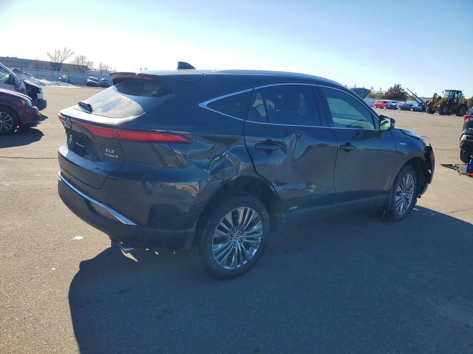 2021 Toyota Venza le