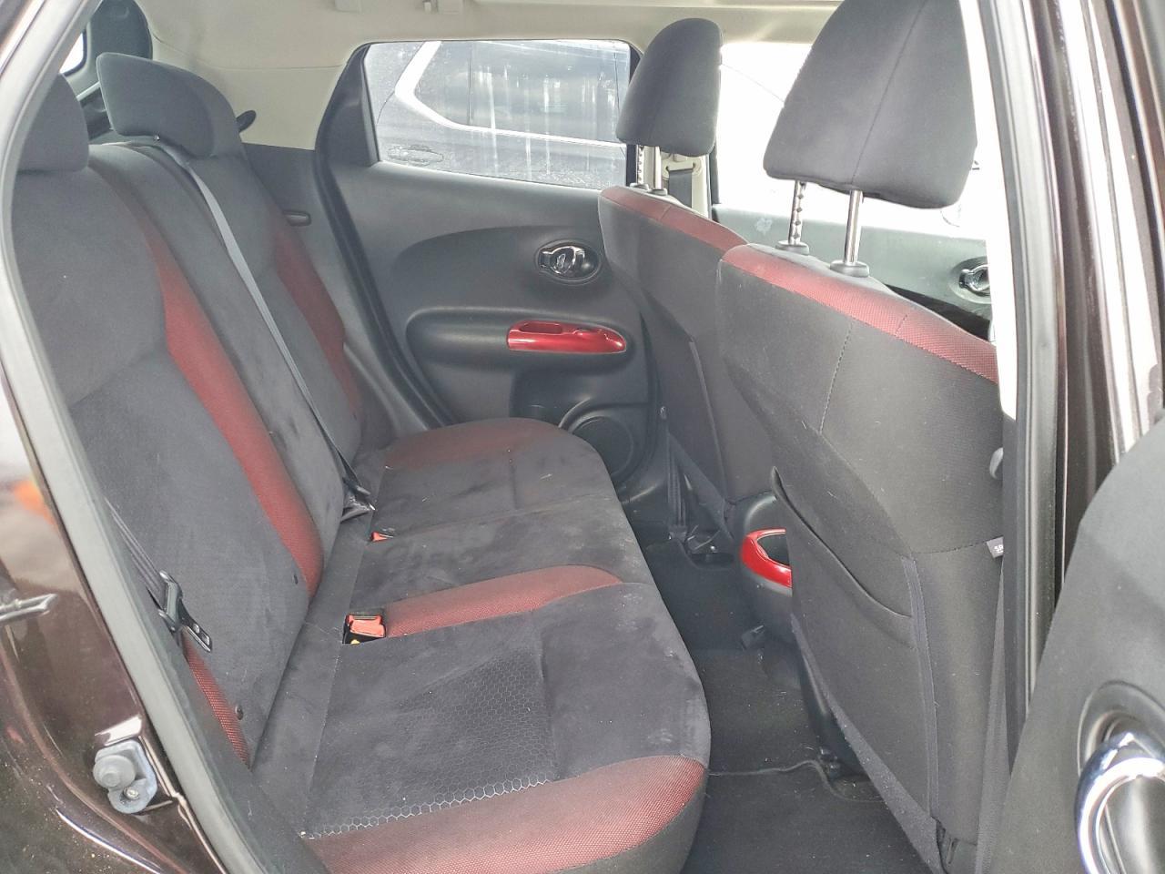 2015 Nissan Juke s