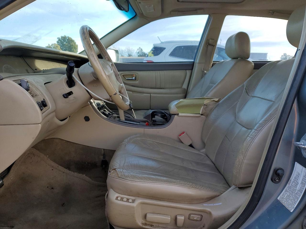 2000 Toyota Avalon xl
