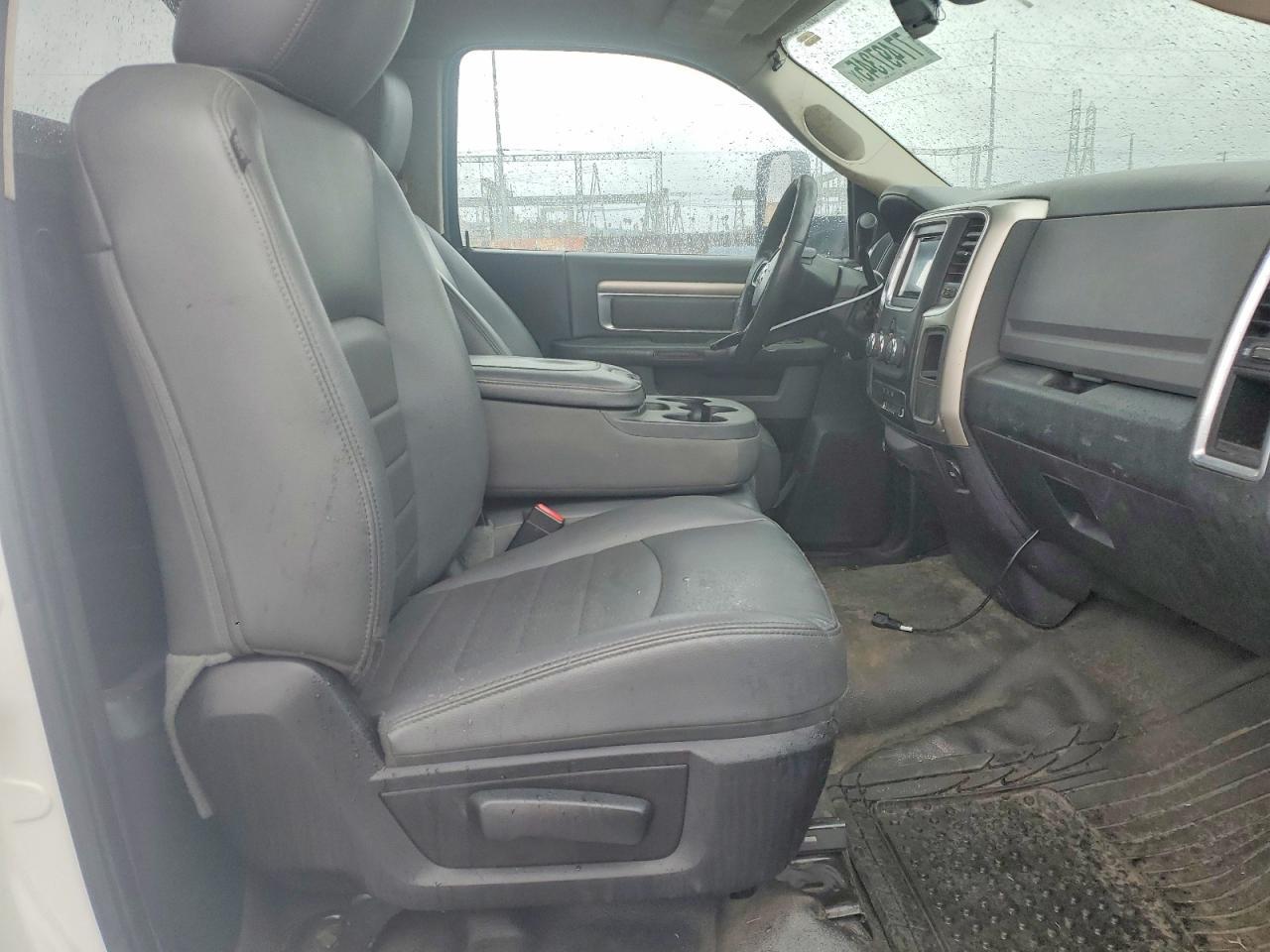 2014 Dodge RAM 5500 Rollback Truck