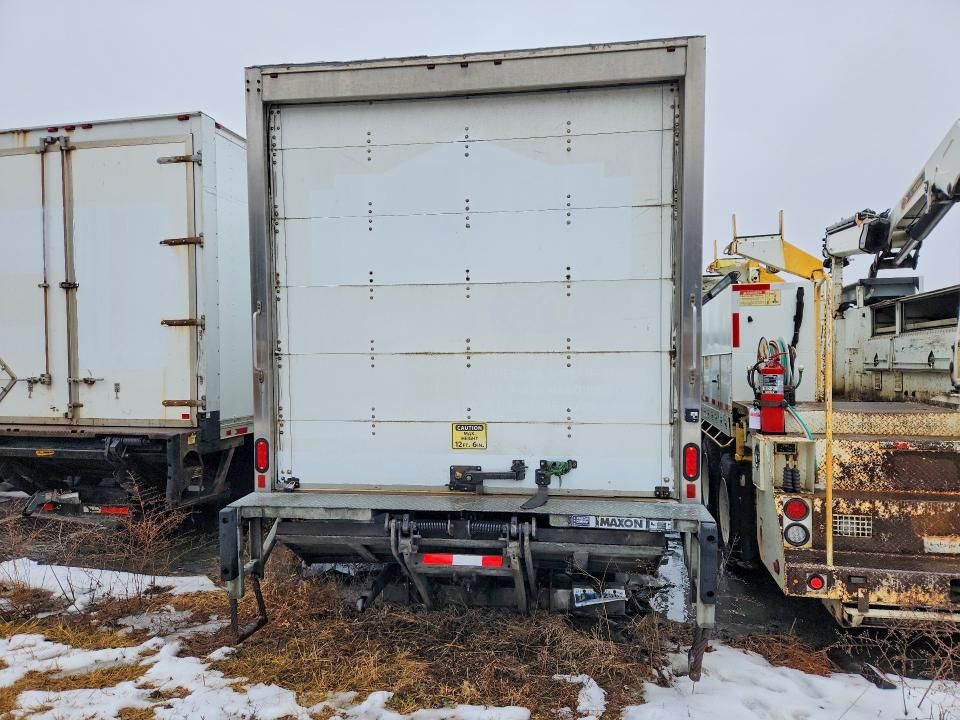 2020 Freightliner M2 106 Med-box Truck