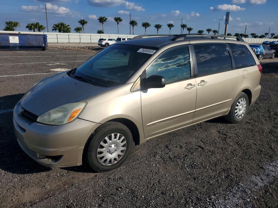 2004 Toyota Sienna ce