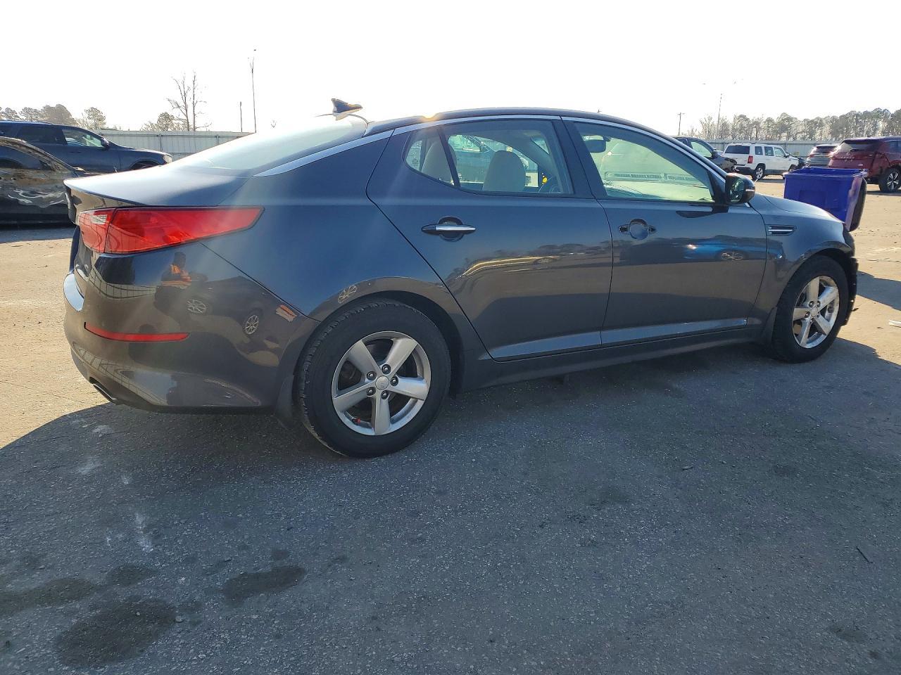 2015 KIA Optima lx