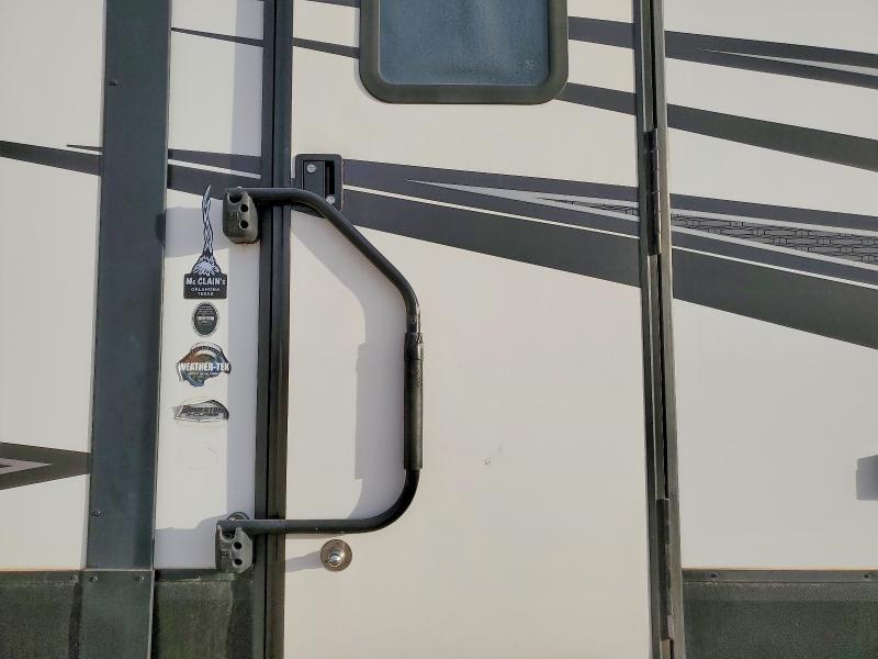 2019 Momentum 2019 Grand Design Momentum TOY Hauler Camper