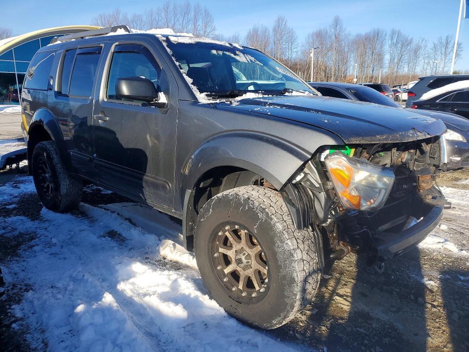 2005 Nissan Pathfinder le