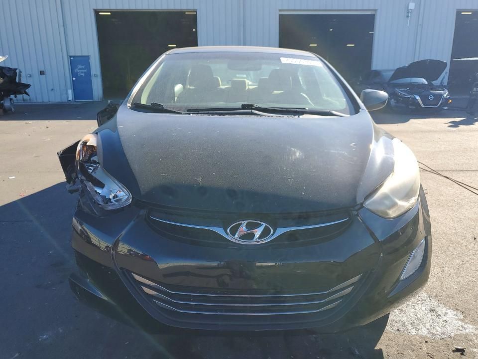 2012 Hyundai Elantra gls